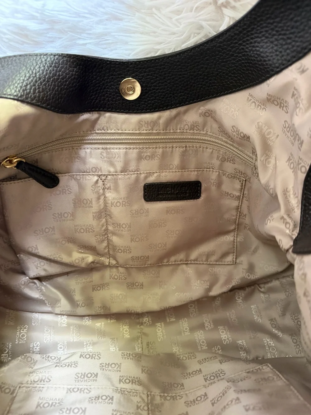 Michael Kors Charm Tassel Large Leather Shoulder Tote Hobo Coffee Brown